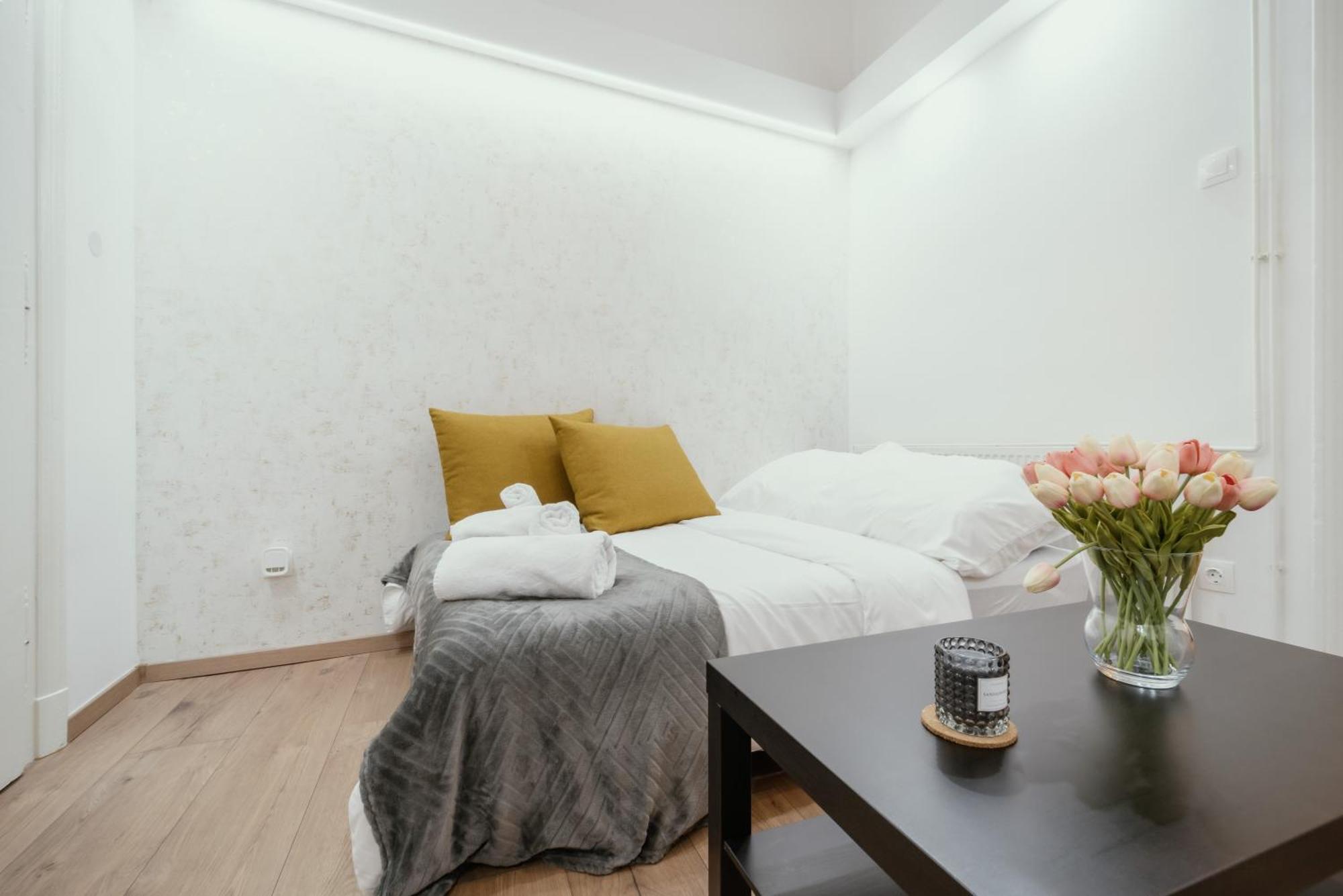 Modelia Apartment At Gellert Square Budapest Extérieur photo
