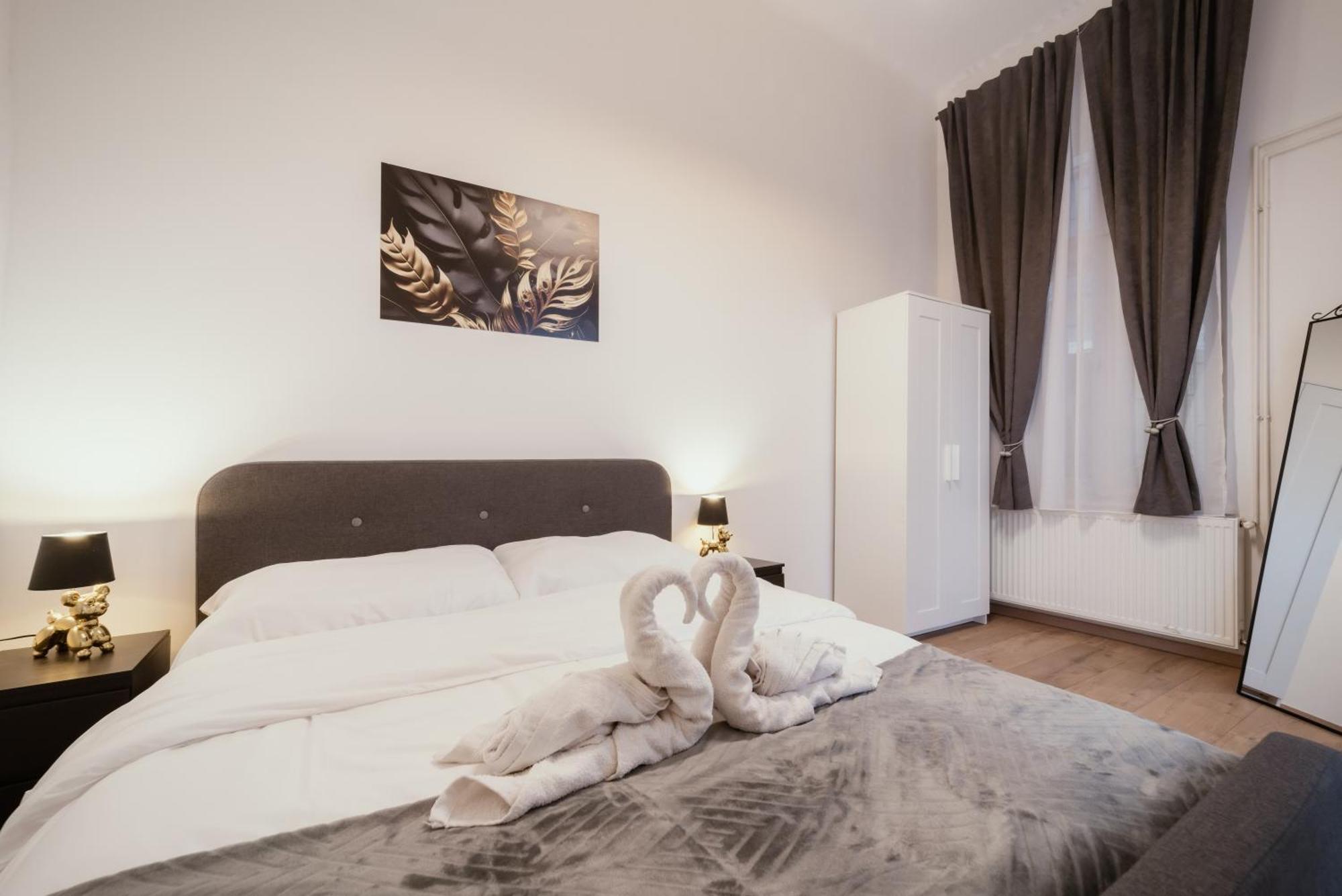 Modelia Apartment At Gellert Square Budapest Extérieur photo